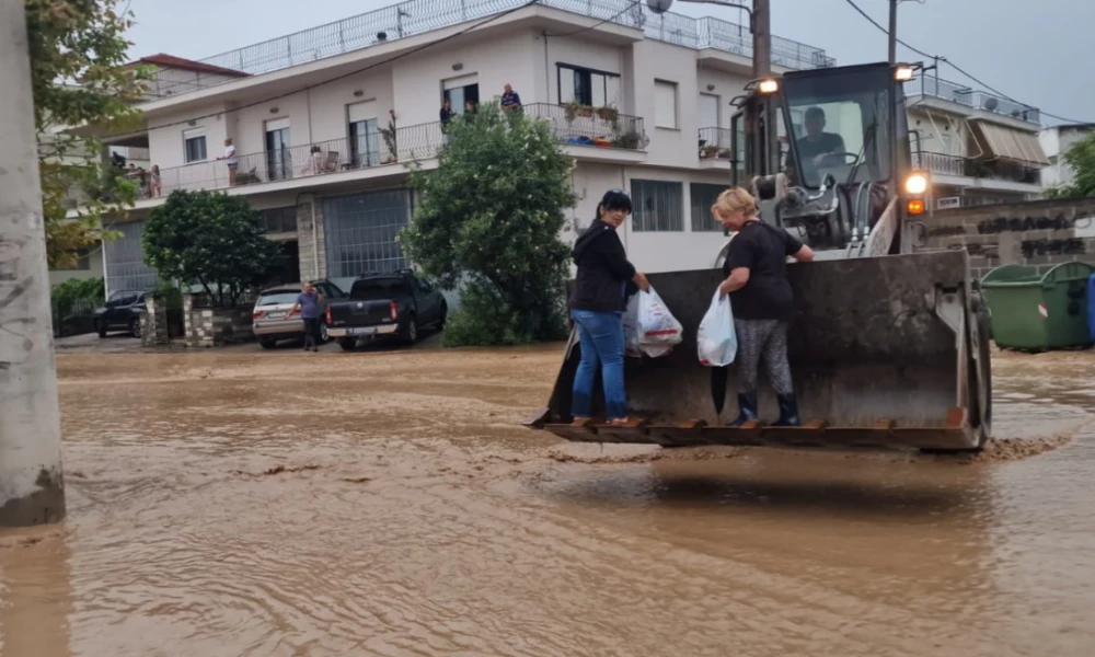 Τρίκαλα: Σε ξενοδοχεία και δομές του δήμου φιλοξενούνται πληγέντες